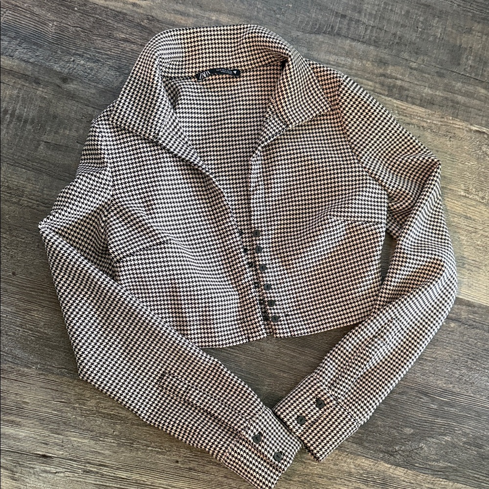 Zara Black and White Checkered Button Down Shirt